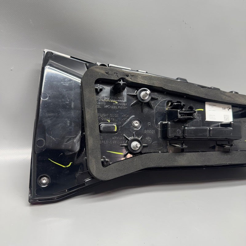 BMW X5 TAIL LIGHT INNER RIGHT PASSENGER LED 2019 2020 2021 2022 2023 O