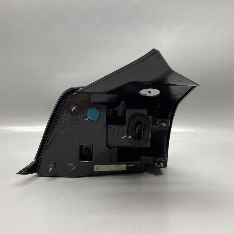 TESLA MODEL 3 TAIL LIGHT RIGHT PASSENGER SIDE LED 2017 2018 2019 2020 
