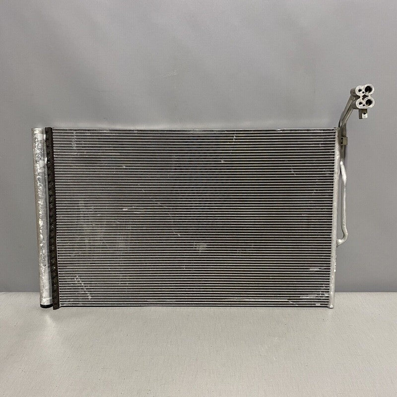 7P0820411B PORSCHE CAYENNE AC CONDENSER VOLKSWAGEN TOUAREG 3.0L V6 2011 2012 13 14 15 2016