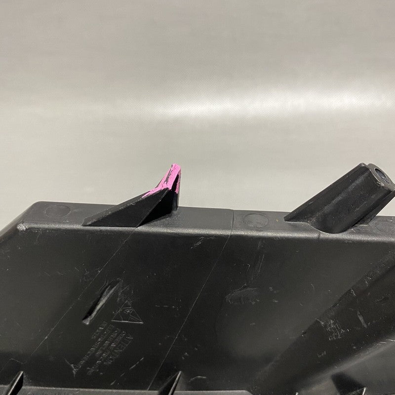 7P5941182J PORSCHE CAYENNE GTS FOG LIGHT RIGHT PASSENGER 7P5941182J 2015 2016 2017 LED OEM