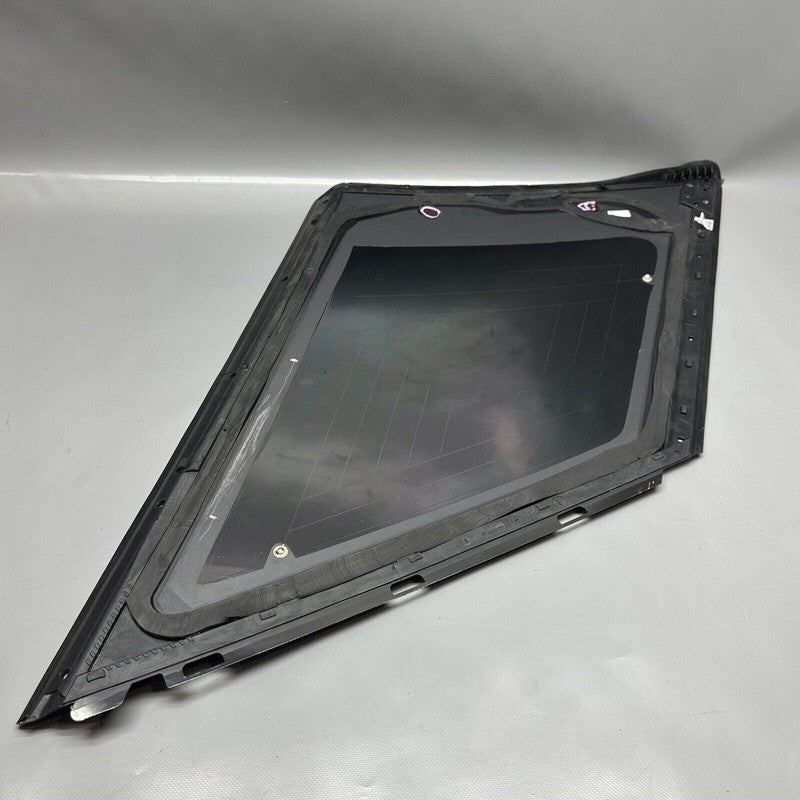 DK62-29600 RANGE ROVER SPORT QUARTER GLASS RIGHT REAR 2014 15 16 17 18 19 20 21 2022 OEM