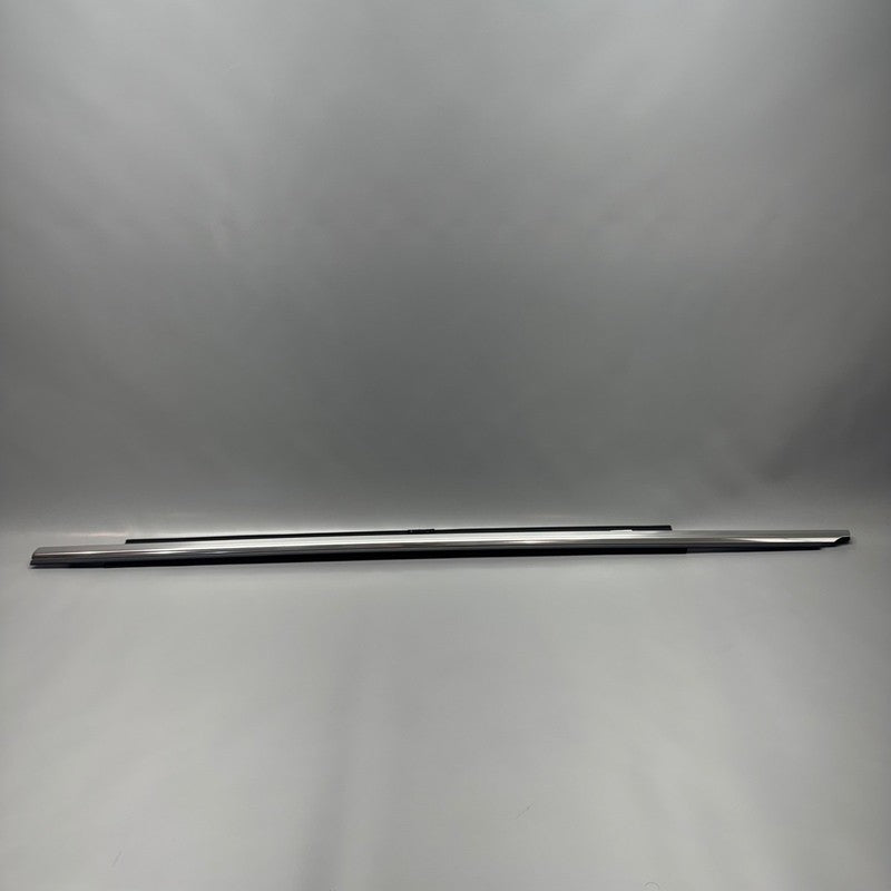 AUDI Q5 DOOR WINDOW MOLDING LEFT FRONT 2015 2016 2017 2018 OEM 8U08532