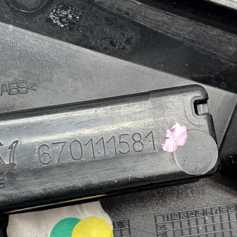 670111581 MASERATI LEVANTE TAILGATE BACKDOOR SPOILER LEFT 2017 18 19 2020 OEM 670111581