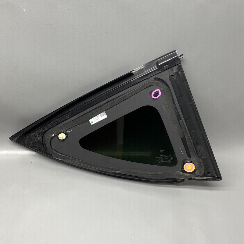 1495740-99-H TESLA MODEL Y QUARTER GLASS LEFT REAR 2020 2021 2022 2023 OEM 1495740-99-H