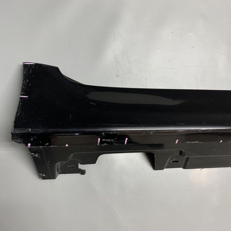 51777184774 BMW 528 ROCKER MOLDING RIGHT PASSENGER 2011 2012 2013 5177 7184774 F10 535 OEM