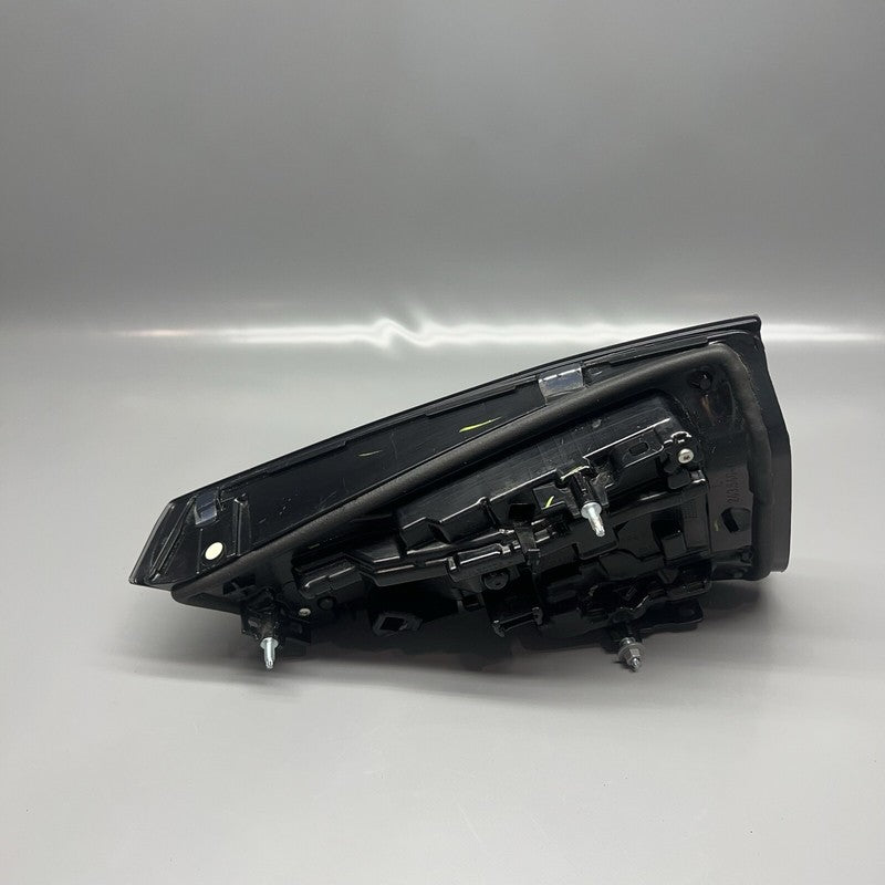 H3946305509 BMW X3 TAIL LIGHT INNER LEFT DRIVER 2022 2023 OEM H3946305509