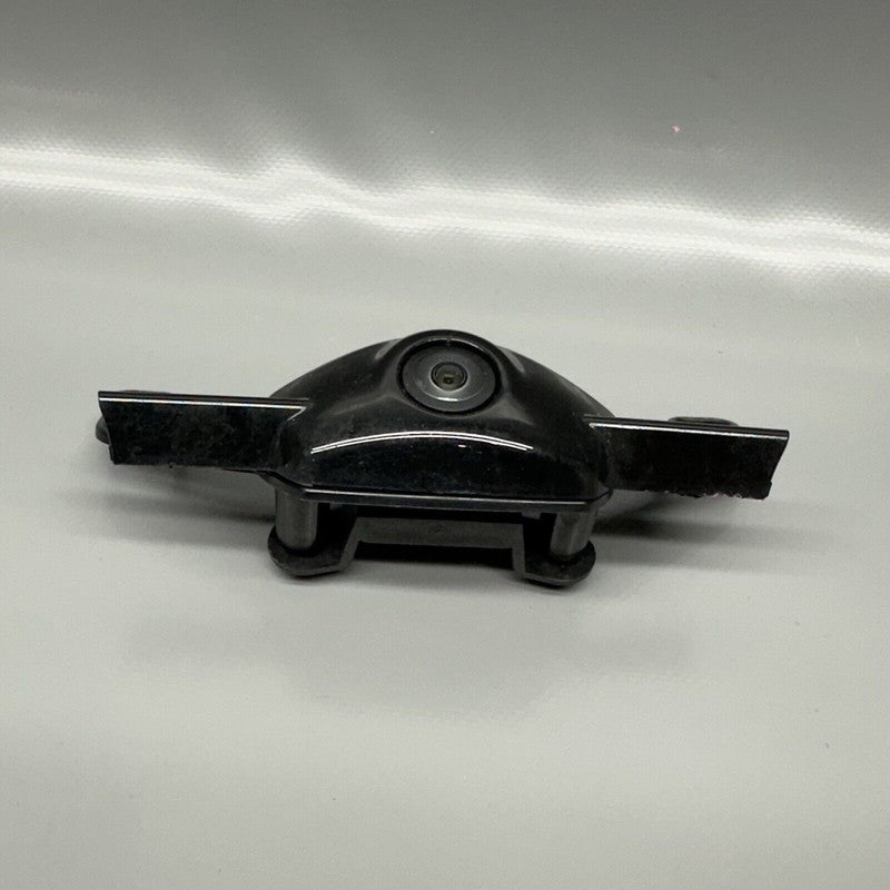4KE853231 AUDI E TRON PARK ASSIST CAMERA FRONT 2019 2020 2021 2022 2023 OEM 4KE853231