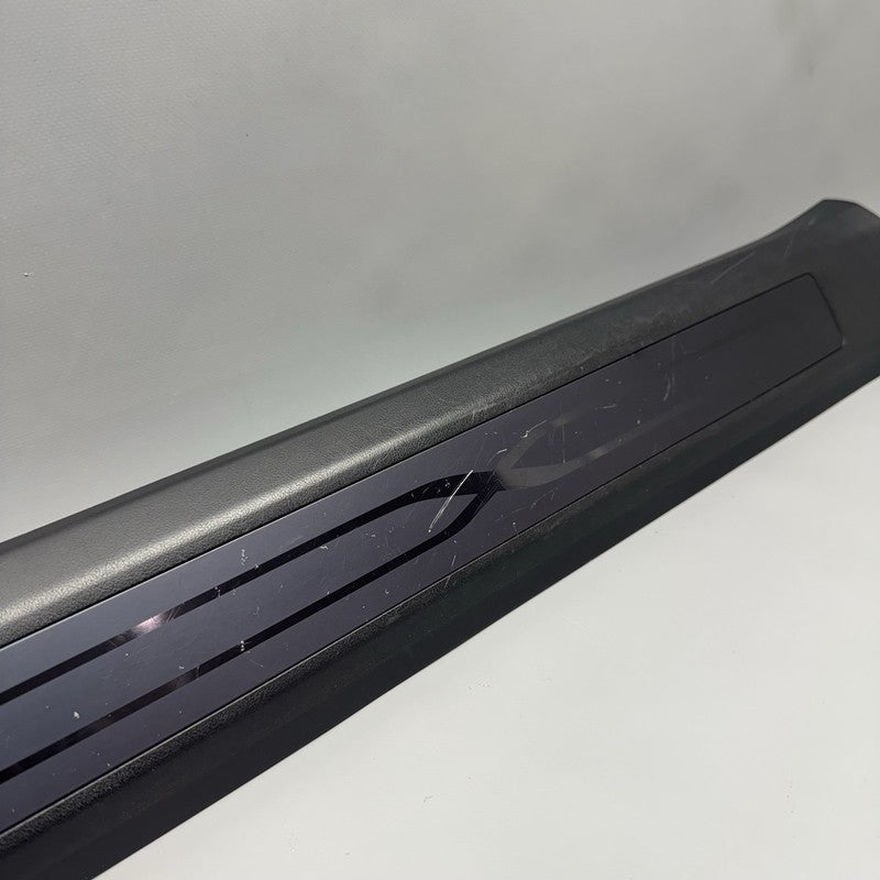 1035987-00-E TESLA MODEL X DOOR SILL RIGHT FRONT 2016 2017 2018 2019 2020 OEM 1035987-00-E