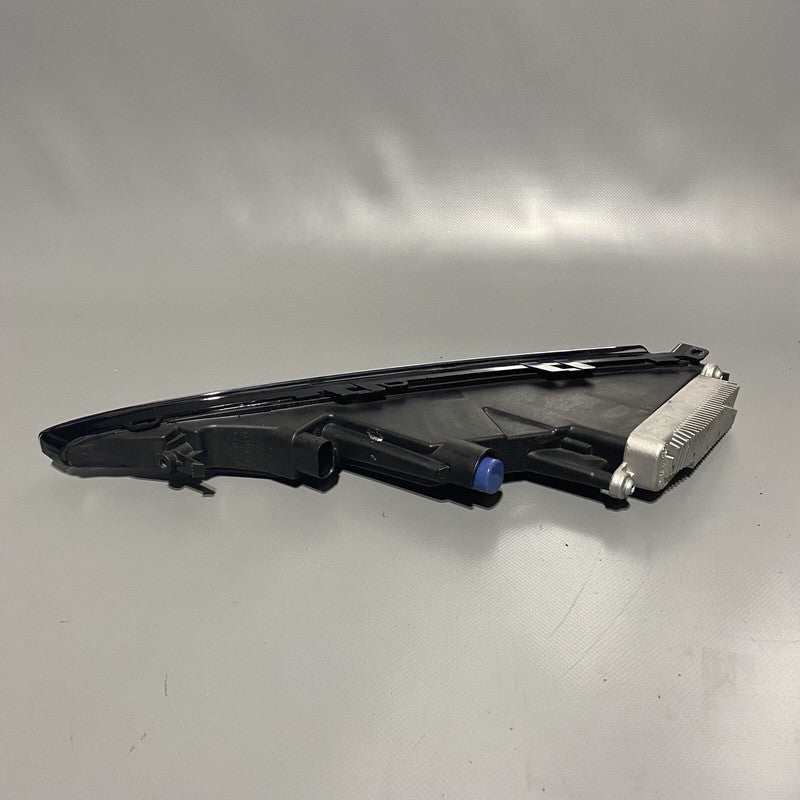 95B953082B PORSCHE MACAN DAYTIME RUNNING LIGHT RIGHT PASSENGER 95B953082B 2019 2020 LED 
