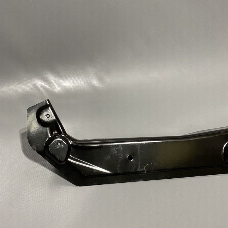 8R0805303A AUDI Q5 FENDER MOUNT BRACKET 2009 10 11 12 13 14 15 16 2017 OEM 8R0805303A