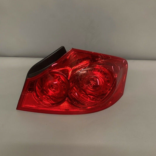 G35 INFINITI G35 TAIL LIGHT RIGHT SIDE 4-DOOR 2007 2008 2009 2010 2011 2012 LED OEM
