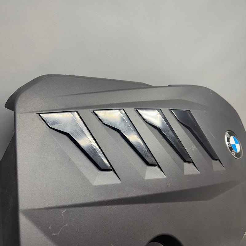 BMW X3 HYBRID ENGINE COVER 2024 2025 2026 OEM 7935415