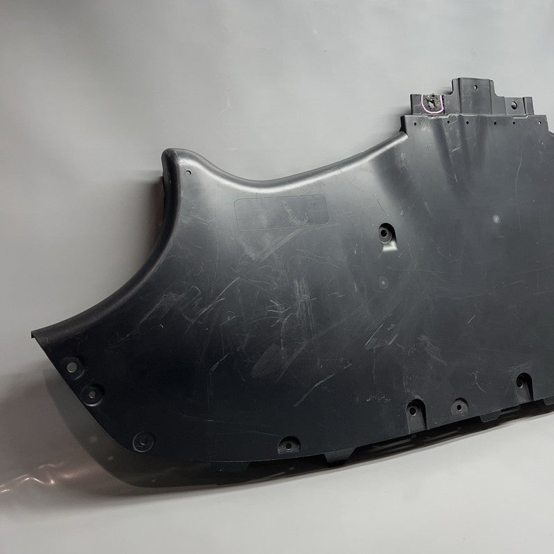 1638051-00-B TESLA MODEL Y REAR BUMPER LOWER SPLASH SHILED 2020 2021 2022 2023 1638051-00-B