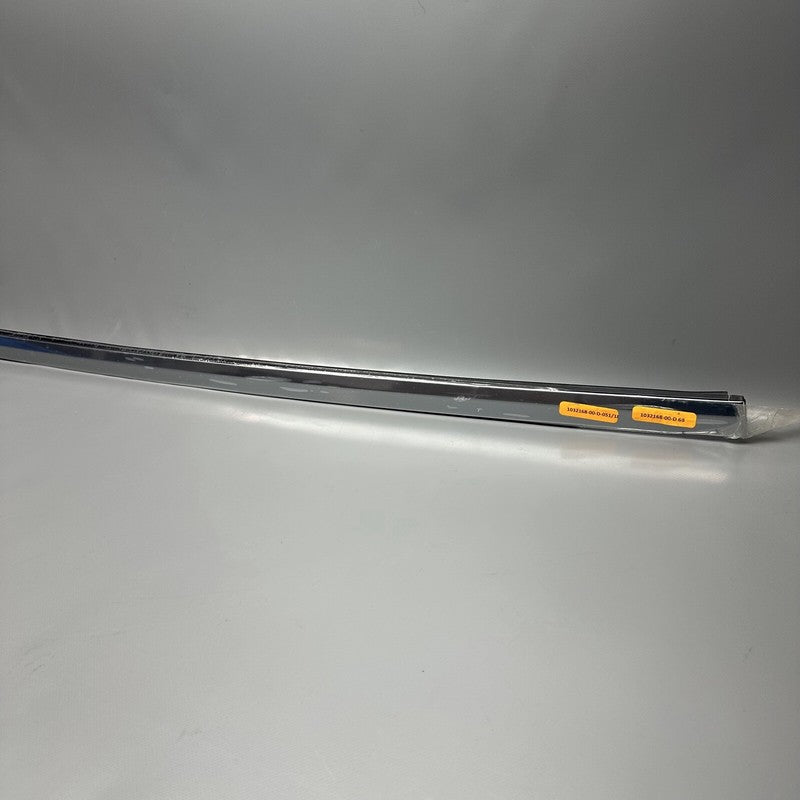 1032168-00-D TESLA MODEL X DOOR WINDOW MOLDING RIGHT REAR 2016 17 18 19 2020 OEM 1032168-00-D