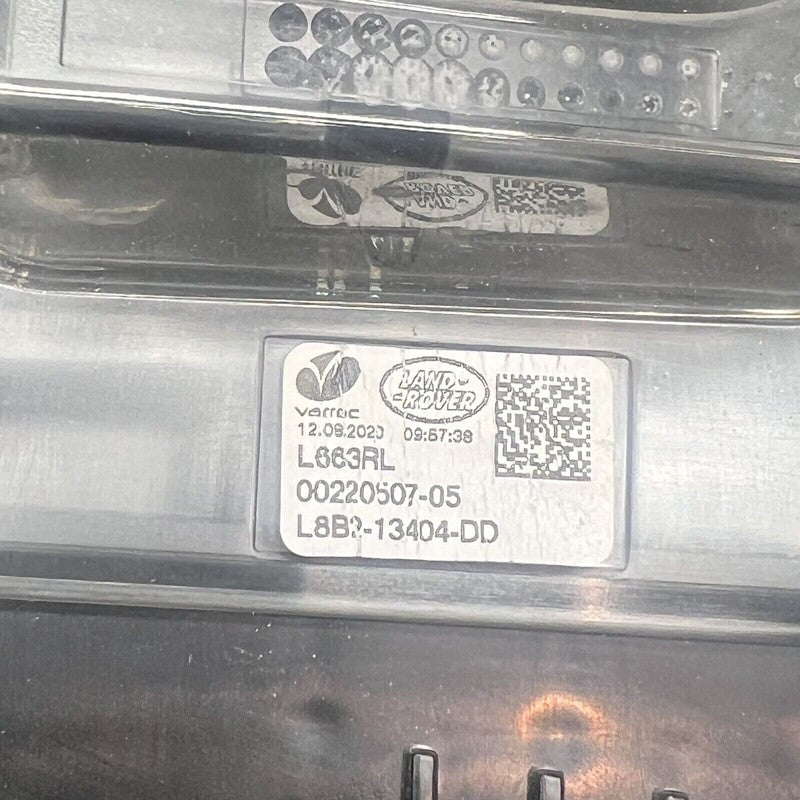 L8B3-13404-DD LAND ROVER DEFENDER TAIL LIGHT RIGHT PASSENGER 2020 2021 2022 OEM L8B3-13404-DD