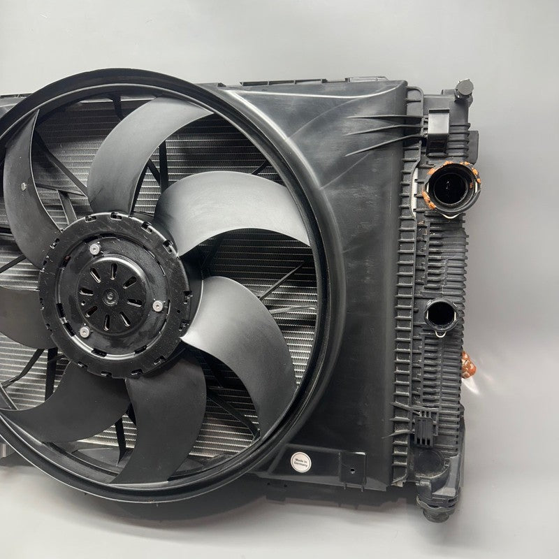 A2049066802 MERCEDES BENZ C250 COOLING RADIATOR FAN 2012 2013 2014 OEM A2049066802