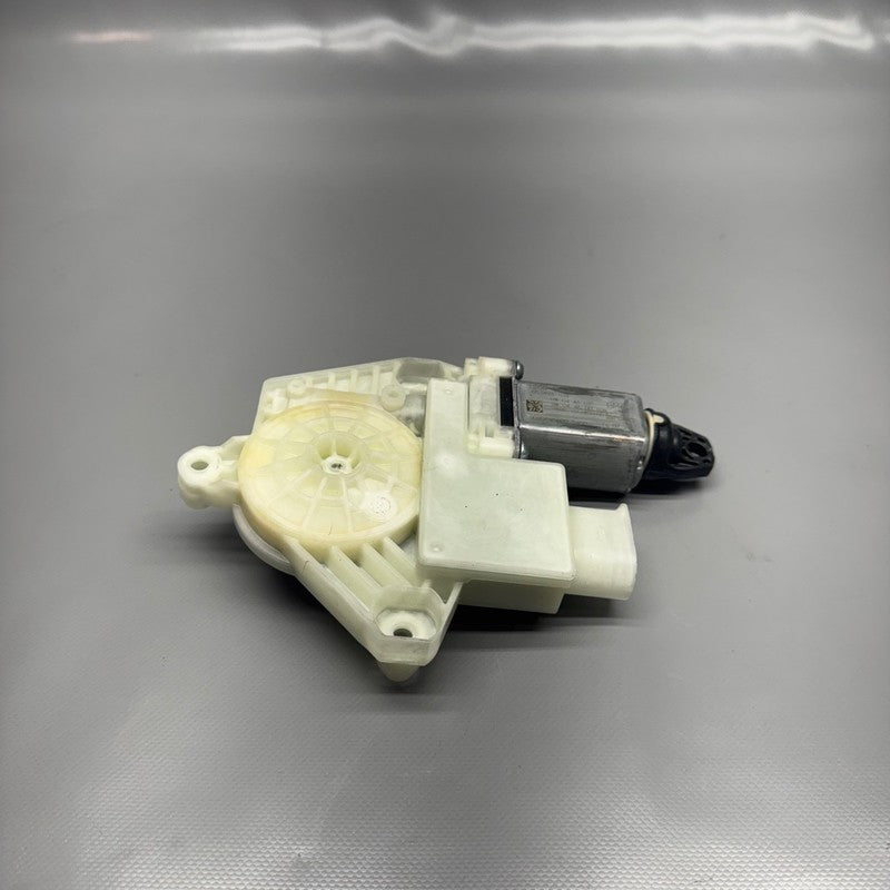BMW X4 WINDOW REGULATOR MOTOR RIGHT REAR 2019 2020 2021 2022 2023 2024