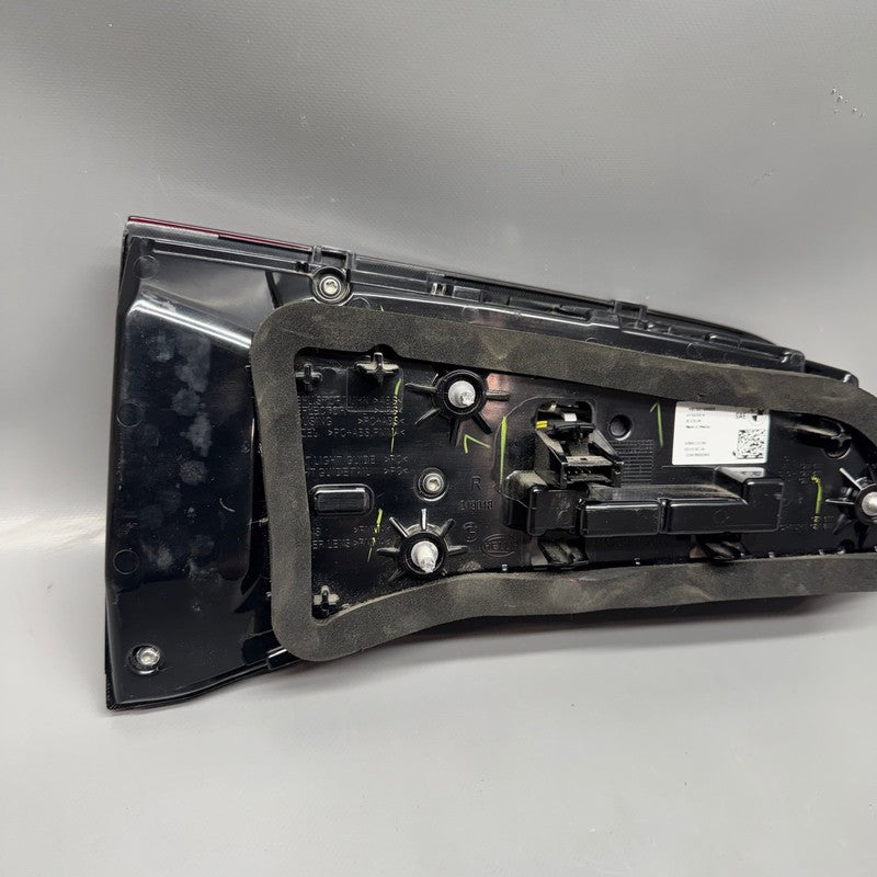 BMW X5 TAIL LIGHT INNER RIGHT PASSENGER LED 2019 2020 2021 2022 2023 O