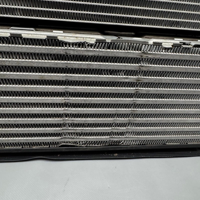 BMW 328I 340 430 RADIATOR 2016 2017 2018 2019 2020 OEM 8641947