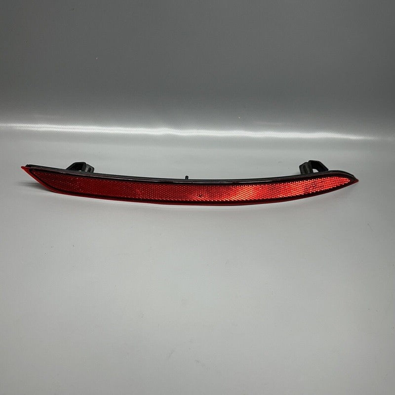 31468557 VOLVO XC90 BUMPER REFLECTOR RIGHT REAR 2016 2017 2018 2019 2020 OEM 31468557