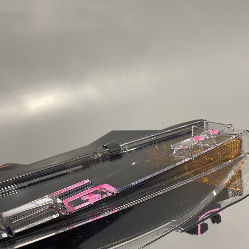 1077392-00-F TESLA MODEL 3 FOG LIGHT RIGHT PASSENGER  2017 2018 2019 2020 OEM DAMAGED