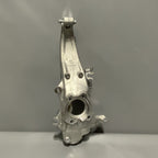 688438202 BMW 840 KNUCKLE RIGHT FRONT 540 2018 2019 2020 688438202 OEM