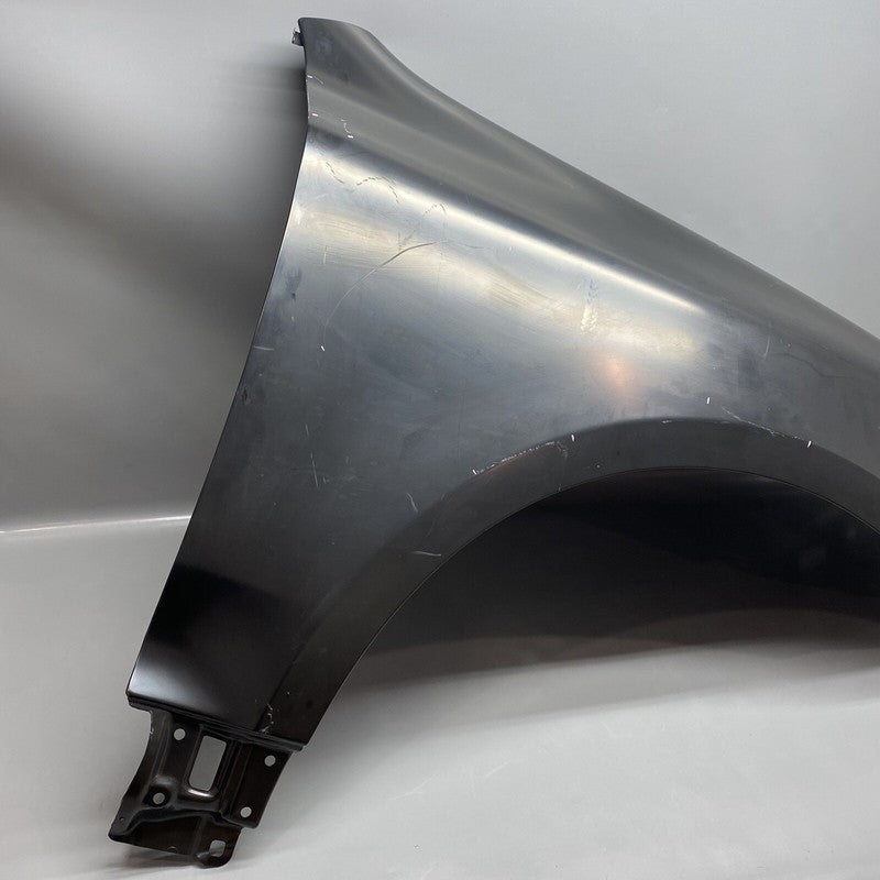 7L5821102C PORSCHE CAYENNE FENDER RIGHT 2003 2004 2005 2006 OEM 7L5821102C