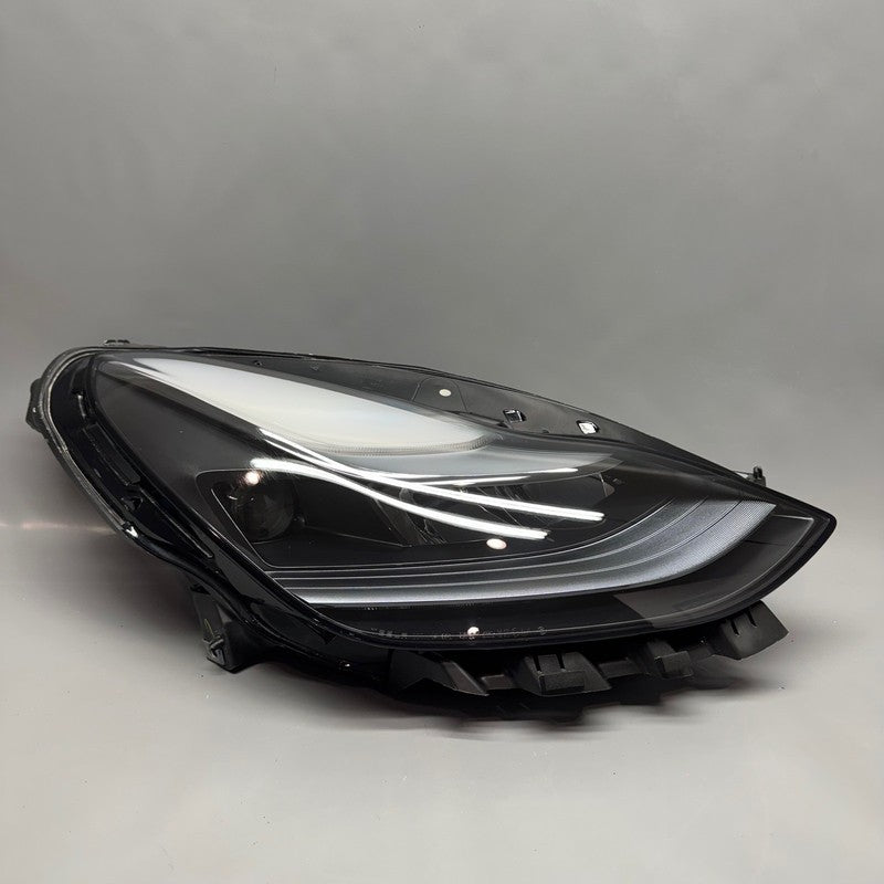 TESLA MODEL 3 Y HEADLIGHT RIGHT PASSENGER 2021 2022 2023 LED OEM 15149
