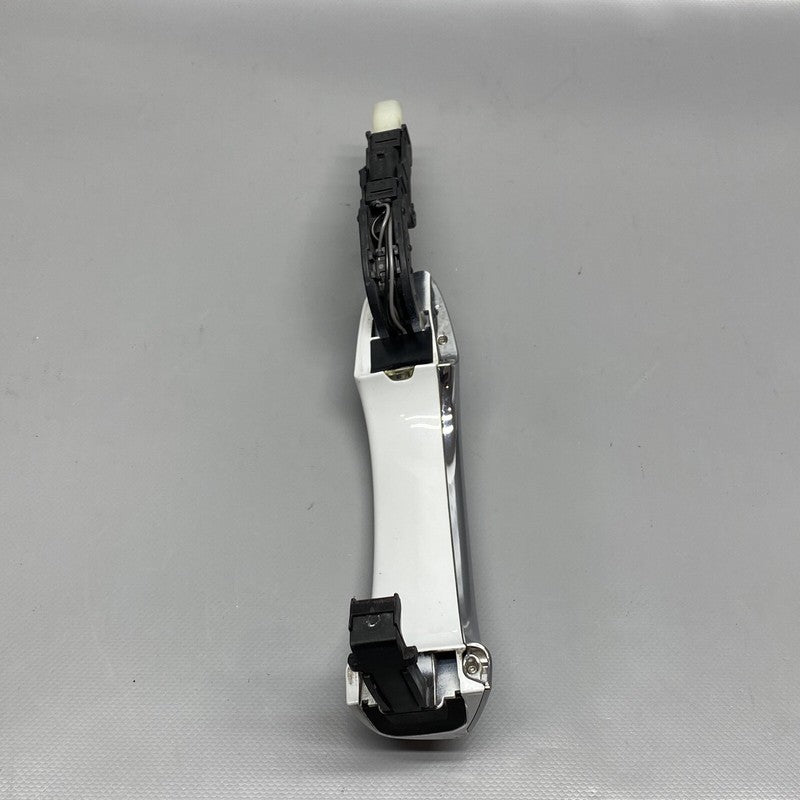 4H0837206B AUDI A6 A7 A8 RIGHT DOOR HANDLE EXTEREOR 2011 2012 2013 2014 2015 OEM