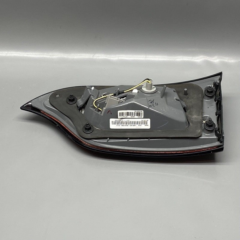 JEEP CHEROKEE TAIL LIGHT LEFT DRIVER INNER 2014 2015 2016 2017 2018 OEM