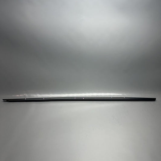 99153708601 PORSCHE 911 CAYMAN 718 DOOR MOLDING RIGHT FRONT 2017-2023 OEM 99153708601