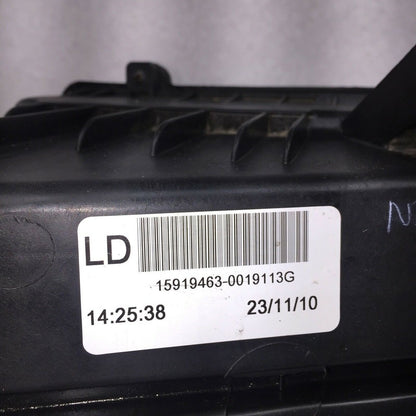 15919463 TOYOTA SUBURBAN CADILLAC ESCALADE AIR INTAKE CLEANER 2009 2010 2011 2012 2013 