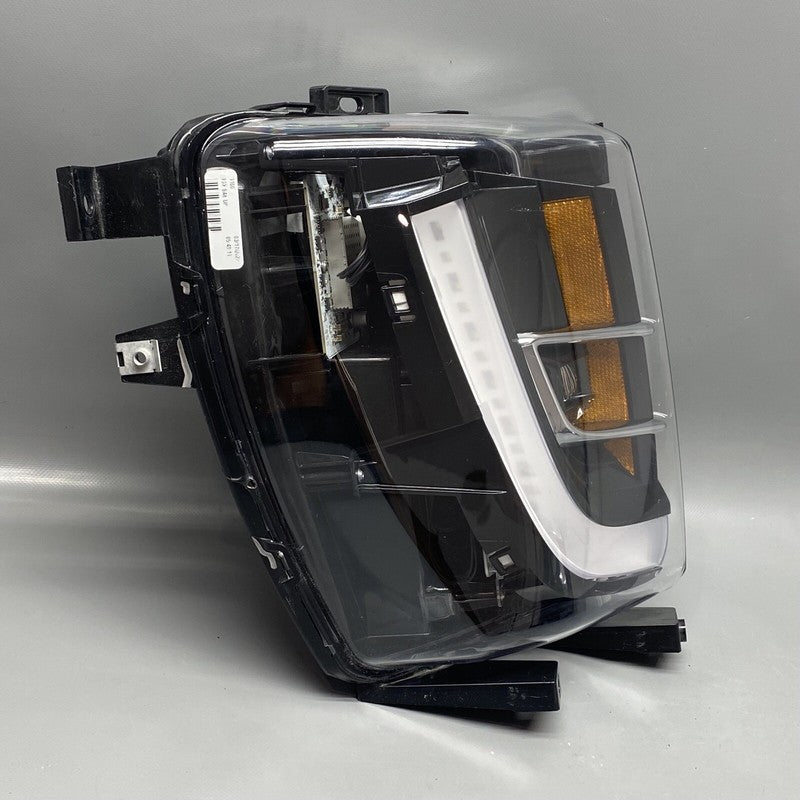 1034327-00-C TESLA MODEL X FOG LIGHT RIGHT PASSENGER 2016 2017 2018 2019 2020 1034327-00-C