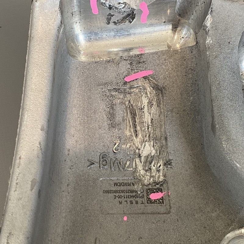 1044311-00-E TESLA MODEL 3 KNUCKLE LEFT FRONT RWD/DM 1044311-00-E 2017 2018 2019 2020 OEM