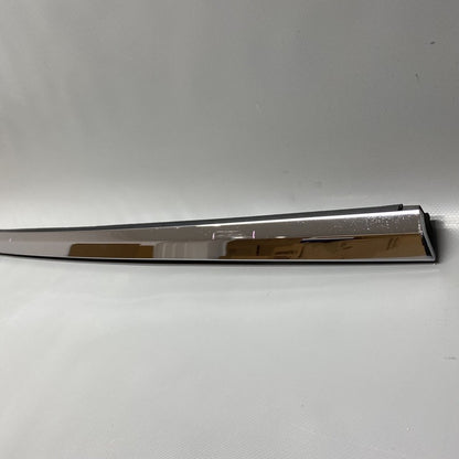 1032175-00-C TESLA MODEL X DOOR WINDOW MOLDING RIGHT FRONT 2016 17 18 19 2020 1032175-00-C