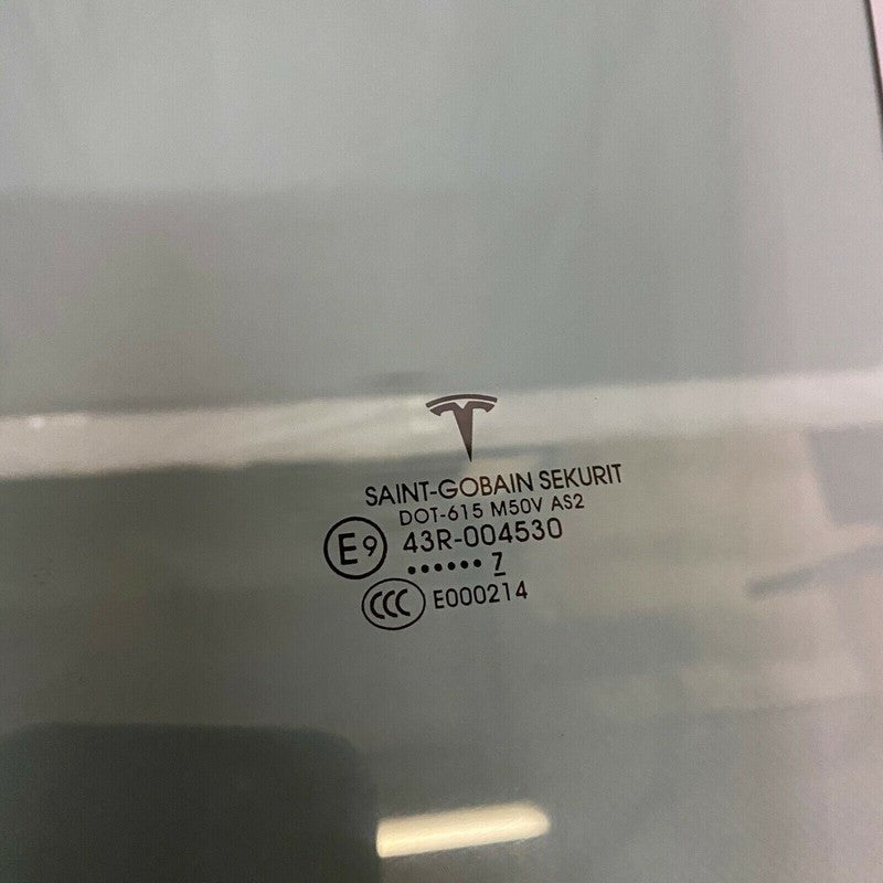 43R-004530 TESLA MODEL X LEFT FRONT DOOR GLASS 2016 2017 2018 2019 2020 OEM 