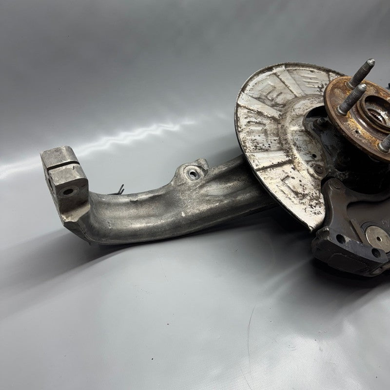 TESLA MODEL X RIGHT FRONT KNUCKLE 2016 2017 2018 2019 2020 OEM 1027316