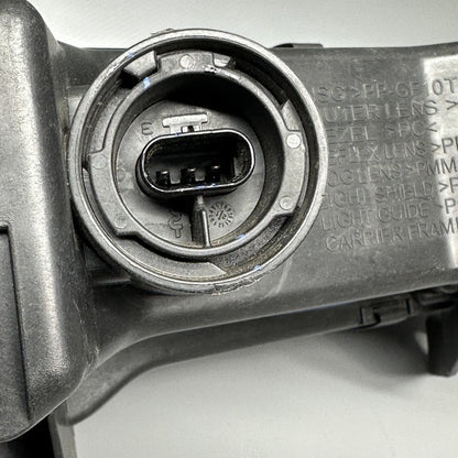 1077391-00-F TESLA MODEL 3 FOG LIGHT LEFT DRIVER 2017 18 19 20 21 22 2023 3 PIN 1077391-00-F