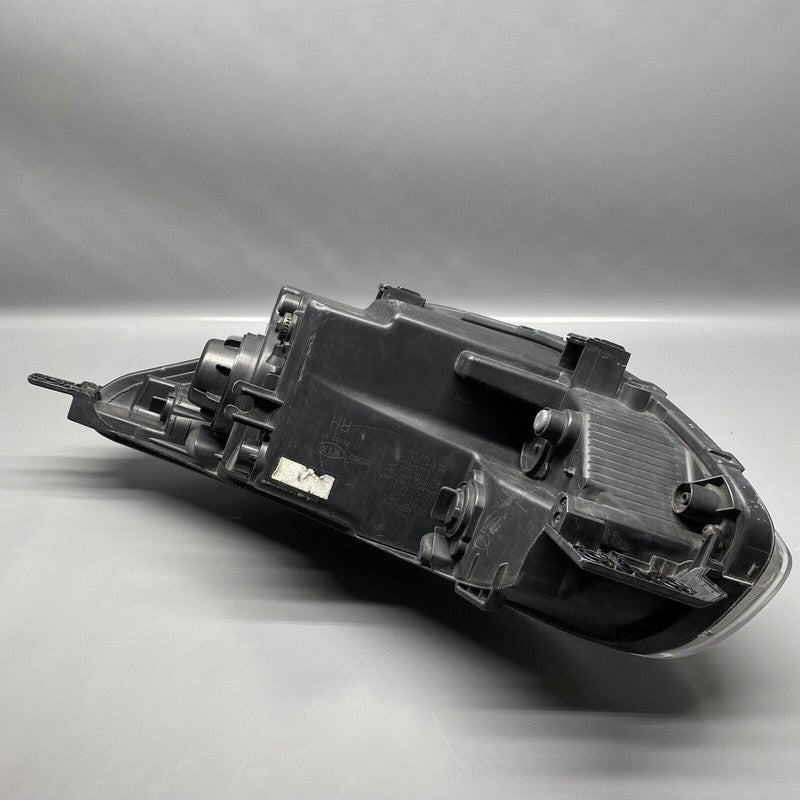 KIA SOUL HEADLIGHT RIGHT PASSENGER 2014 2015 92102-B2 HALOGEN OEM
