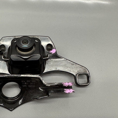 4KE853231 AUDI E TRON PARK ASSIST CAMERA FRONT 2019 2020 2021 2022 2023 OEM 4KE853231