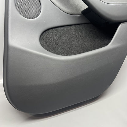 2000297-00-B TESLA MODEL Y DOOR PANEL RIGHT REAR 2020 2021 2022 2023 OEM 2000297-00-B