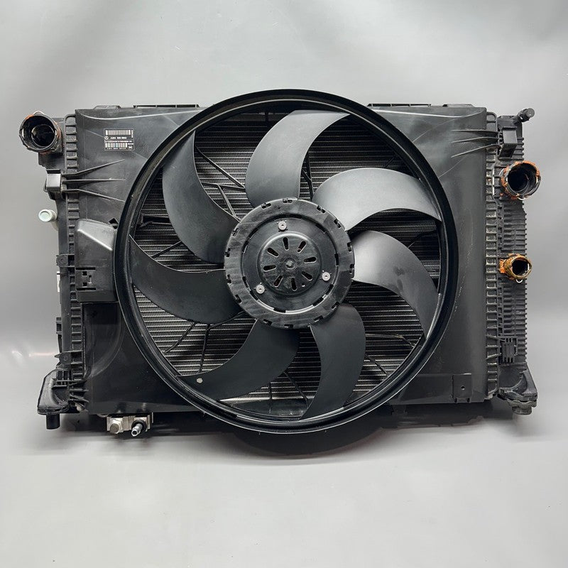 A2049066802 MERCEDES BENZ C250 COOLING RADIATOR FAN 2012 2013 2014 OEM A2049066802