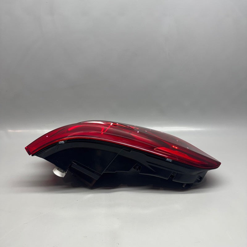 BMW X5 TAIL LIGHT LEFT DRIVER X5M 2018 2019 2020 2021 2022 2023 OEM 37