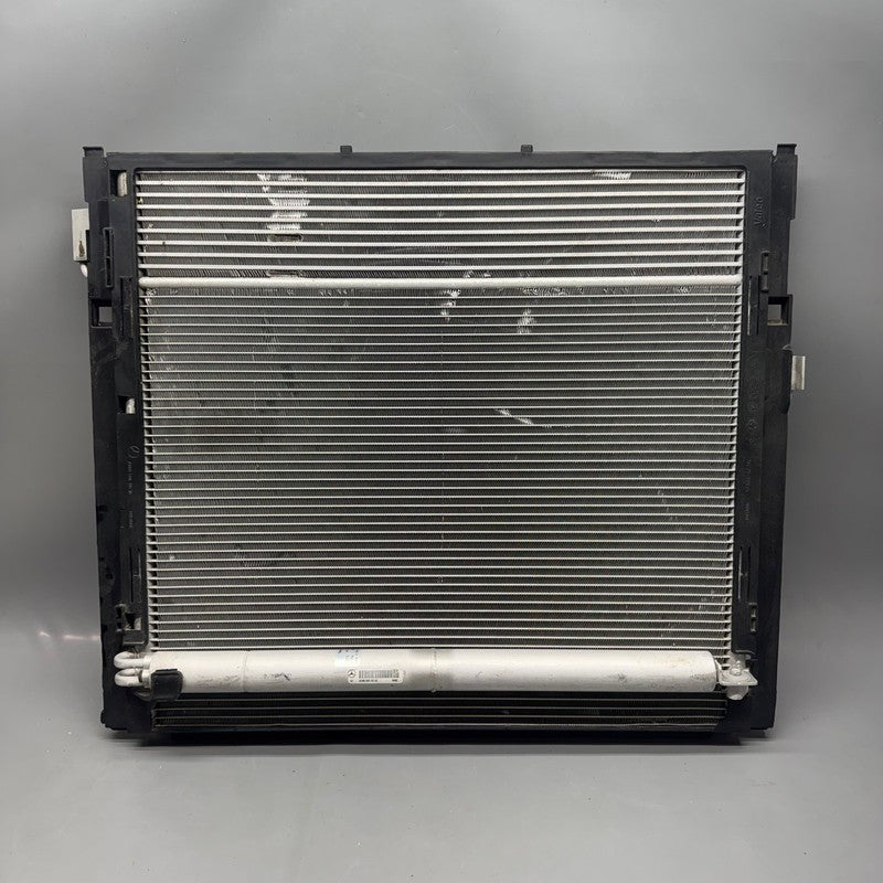 MERCEDES BENZ GL450 GL550 RADIATOR 2013 2014-2016 2017 2018 2019 OEM A