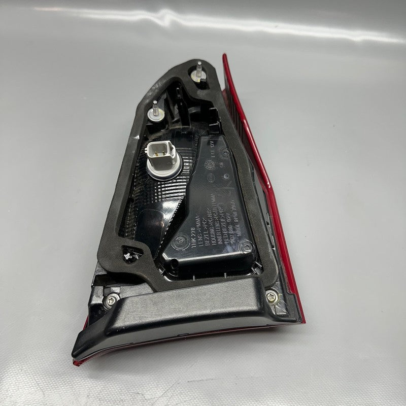 CHEVY EQUINOX TAIL LIGHT INNER RIGHT PASSENGER 2018 2019 OEM 84341670