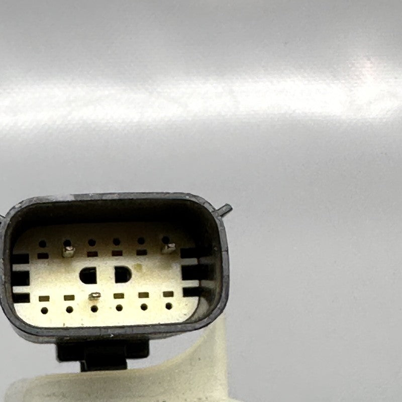 1084917-00-D TESLA MODEL X DOOR LATCH RIGHT FRONT 2016 2017 2018 2019 2020 OEM 1084917-00-D