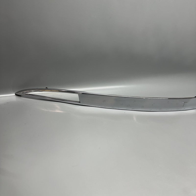 1008856-00-C TESLA MODEL S GATE CHROME LIFTGATE APPLIQUE 2012 2013 2014 2015 OEM 1008856-00-C