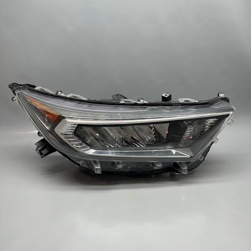 TOYOTA RAV-4 HEADLIGHT RIGHT PASSENGER 2019 2020 2021 2022 LED OEM