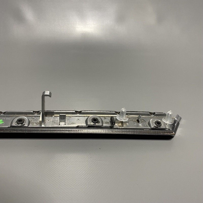 7P5867420C PORSCHE CAYENNE RIGHT REAR DOOR MOULDING TRIM 2011 2012 2013 2014 OEM 