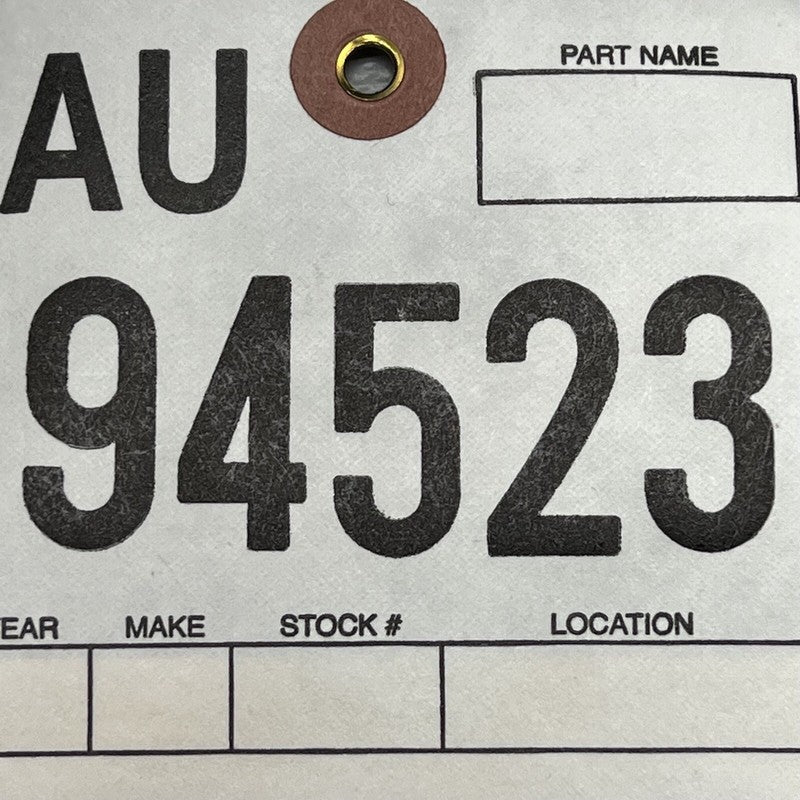 MERCEDES BENZ SPRINTER HEADLIGHT RIGHT PASSENGER HALOGEN 2019 2020 2021 DAMAGED